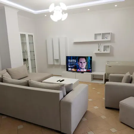 Veranda Center * تيرانا