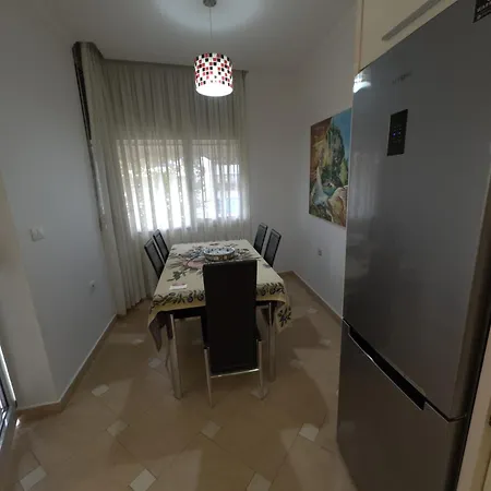 Veranda Center Тирана