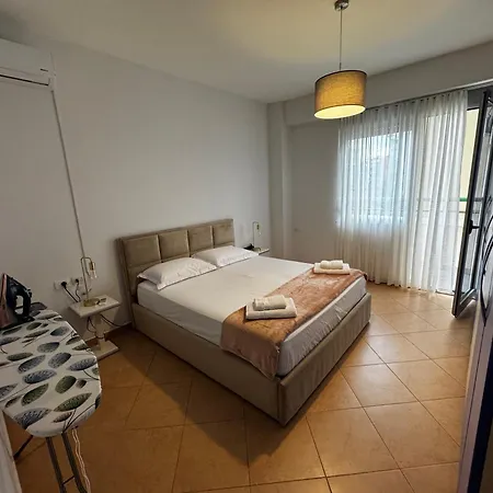 Veranda Center Apartment *