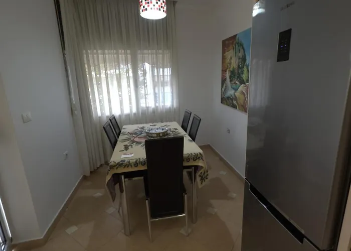 Veranda Center Tirana