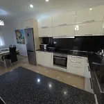 Veranda Center *