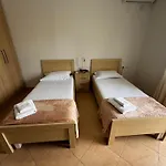Veranda Center