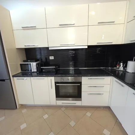 Veranda Center Apartament Tirana