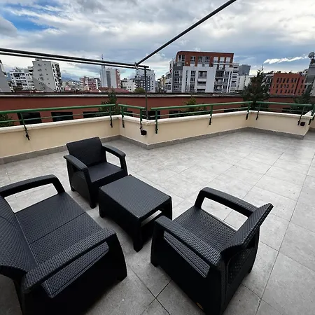 Veranda Center Τίρανα