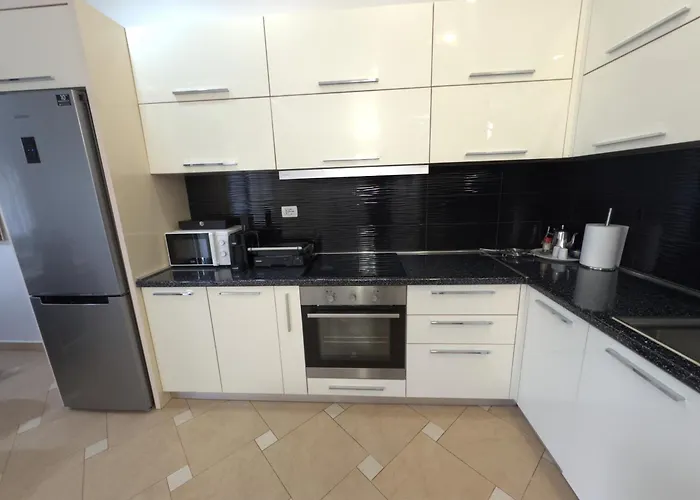 Veranda Center Apartment Tirana