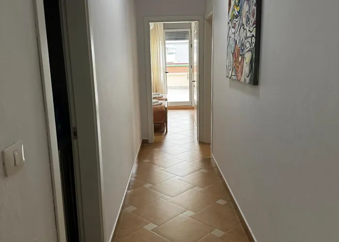 Veranda Center Apartment *